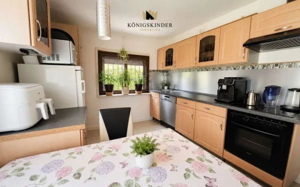 Immobilie in Lenningen - Ein Zuhause zum Ankommen–gemütliche 3-Zi.-ETW mit traumhaftem Gartenanteil/Nutzung im  Lenninger Tal - Bild 0