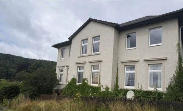 Immobilie in Bodenfelde - Besondere Immobilie Ehemalige Villa 230m2 mit Grund 3487m2 - Bild 0