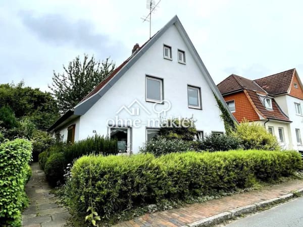 Immobilie in Glückstadt - Charmantes Haus mit Potenzial in begehrter Lage – ideal für Handwerker, Pendler und Wassersportler - Bild 1
