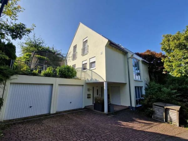 Immobilie in Johannesberg - Liebevoll gestaltete Immobilie mit höchstem Wohnkomfort und Traumgarten in idyllischer Umgebung - Bild 0