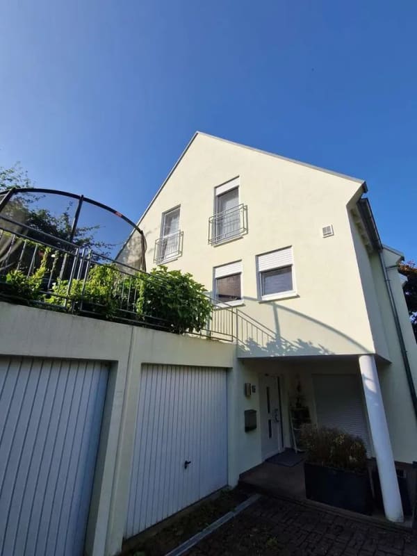 Immobilie in Johannesberg - Liebevoll gestaltete Immobilie mit höchstem Wohnkomfort und Traumgarten in idyllischer Umgebung - Bild 1