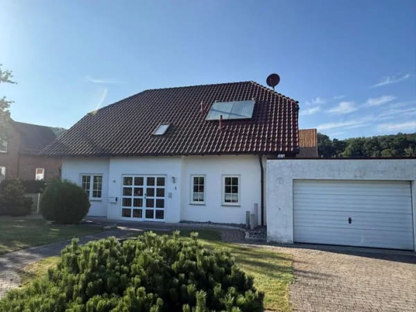 Immobilie in Bevern - Sehr gepflegtes 1-2 Familienwohnhaus mit Terrasse und Garage in schöner, ruhiger Ortslage von Bevern / Ot. Dölme - Bild 2