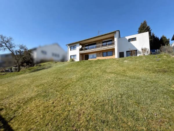 Immobilie in Ammerndorf - Fernblick inklusive – großzügiges Zweifamilienhaus in ruhiger Wohnlage von Ammerndorf - Bild 4