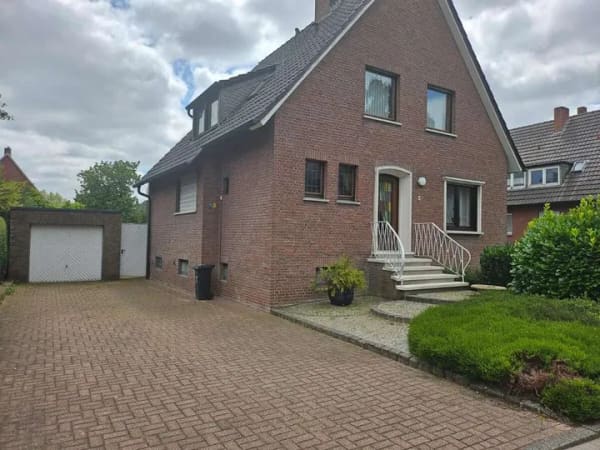 Immobilie in Nottuln - Freistehendes Einfamilienhaus mit großem Garten und Garage - Bild 1