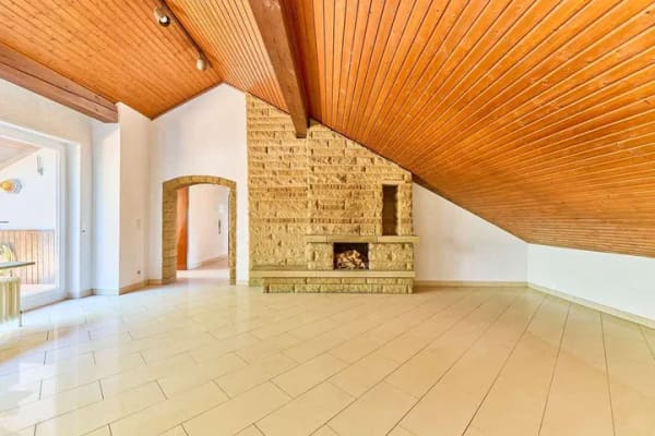 Immobilie in Ketsch - Wohnen mit Charakter - 4 Zimmer mit Balkon und Loggia in Ketsch - Bild 1