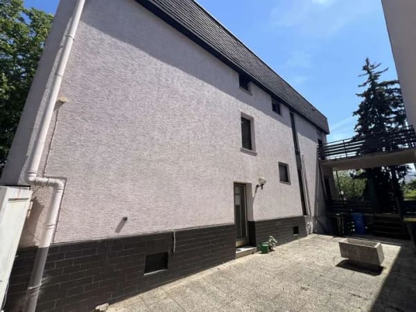 Immobilie in Bischofsheim - Großzügiges Wohnhaus in Bischofsheim - Bild 3