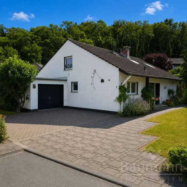 Immobilie in Bad Hönningen - IDEAL FÜR FAMILIEN - EINFAMILIENHAUS MIT GARTENPARADIES IN BAD HÖNNINGEN - Bild 1