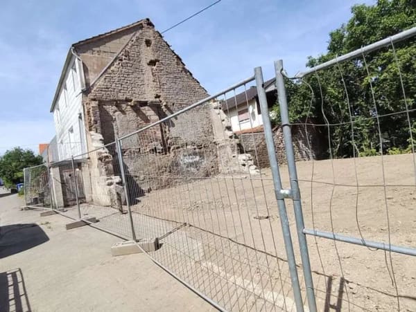 Immobilie in Niederkirchen - Provisionsfrei* Sanierungsbedürftiges Einfamilienhaus mit 630 m² Grundstück - Bild 2