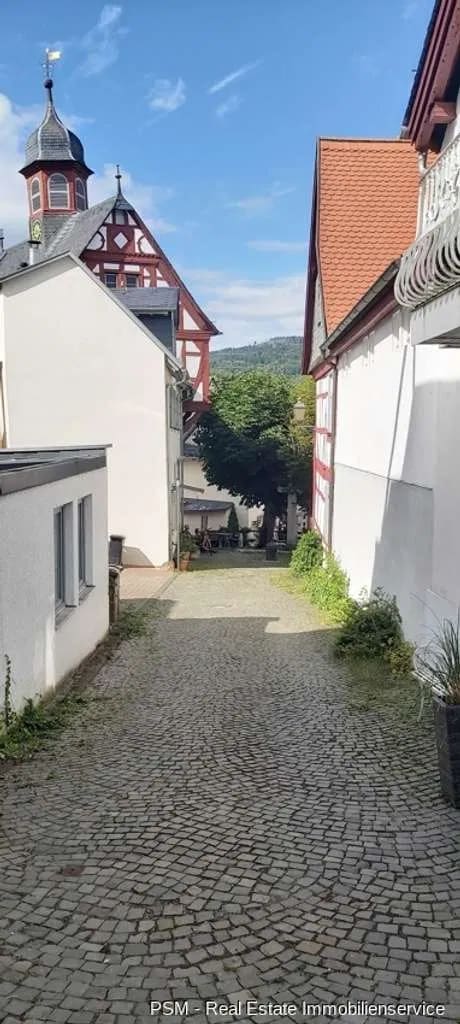 Immobilie in Königstein - ** Idyllisches Fachwerkhaus mit Kamin, Sauna, Terrasse und Burgblick in bevorzugter ruhiger Lage ** - Bild 3