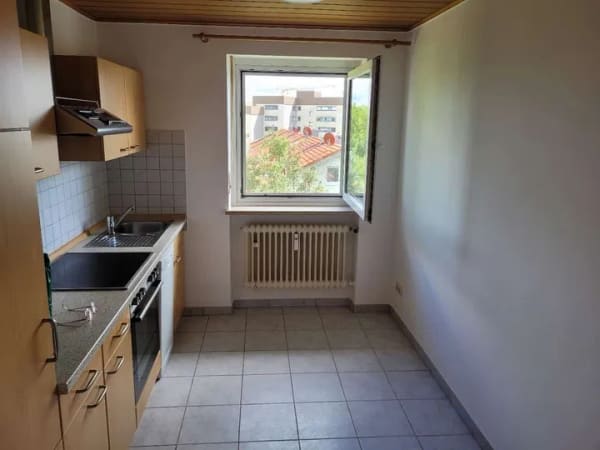 Immobilie in Burghausen - Wohnen mit Charakter: Gepflegte 2-Zimmer-Wohnung in Burghausen - Bild 4