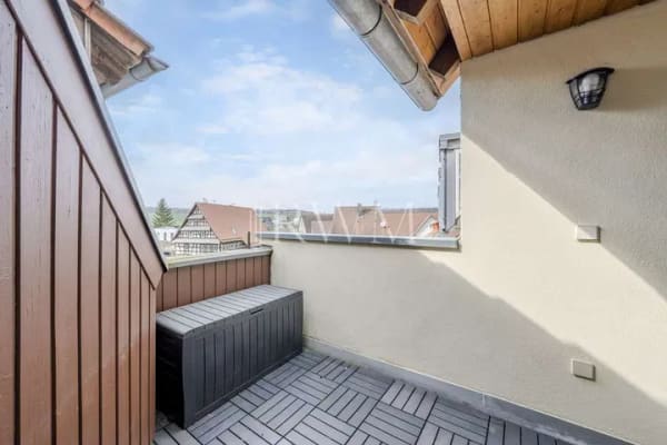 Immobilie in Hildrizhausen - 4,5-Zimmer-Maisonette mit Galerie, Balkon und 2 Stellplätzen in zentraler Lage von Hildrizhausen - Bild 4