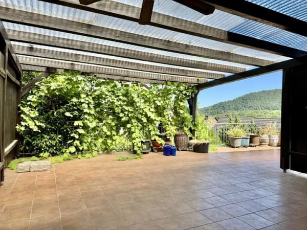 Immobilie in Wernersberg - Großzügiges Wohnhaus mit Gewerbeanbau, XXL-Terrasse & Burgblick - Bild 4