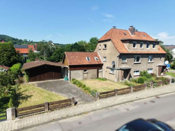Immobilie in Bad Pyrmont - Kurort-Charm & Raum im Überfluss: Hier wird Platz zum Wohngenuss! - Bild 0