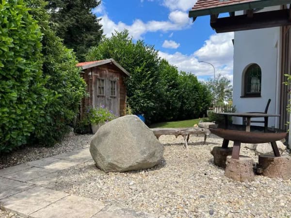 Immobilie in Essenbach - REPRÄSENTATIVE VILLA MIT GROSSZÜGIGEM GARTEN UND POOL - Bild 3