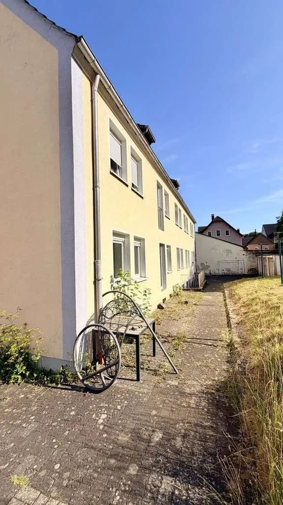 Immobilie in Nachrodt-Wiblingwerde - Mehrfamilienhaus mit sechs Wohnungen, großem Grundstück und Entwicklungspotenzial in Nachrodt-Einsal - Bild 3