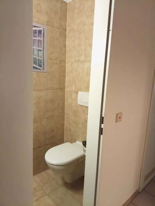 Immobilie in Büsingen am Hochrhein - Grosszügige 4.5-Zimmerwohnung+Garten+Carport+Terrasse+Inventar !! - Bild 4