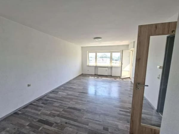 Immobilie in Giengen an der Brenz - Attraktive 1-Zimmerwohnung perfekt als Kapitalanlage oder für den Eigenbezug! - Bild 3