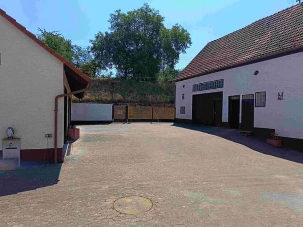Immobilie in Kollweiler - Gepflegtes Wohnhaus (175m²), Nebengebäude "3 Garagen", Scheune, Werkstatt, XXL-Hof - Provisionsfrei - Bild 3
