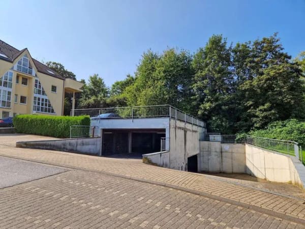 Immobilie in Langerwehe - 2 vermietete Eigentumswohnungen mit Tiefgaragen-Stellplätzen in Langerwehe Jüngersdorf, ruhige Lage - Bild 2