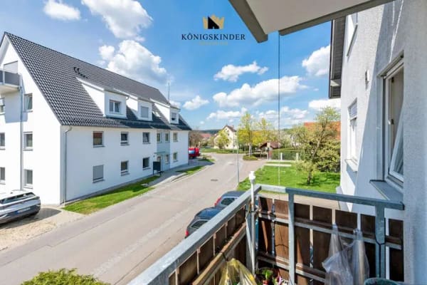 Immobilie in Ebersbach an der Fils - Traumhafte, bezugsfertige 2-Zimmer-Oase mit Balkon, EBK & Garage in Ebersbach-Weiler! - Bild 3