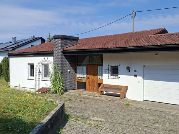 Immobilie in Baindt - Wohnen mit Weitblick - Einfamilienhaus in attraktiver Aussichtlage in Baindt - Bild 0
