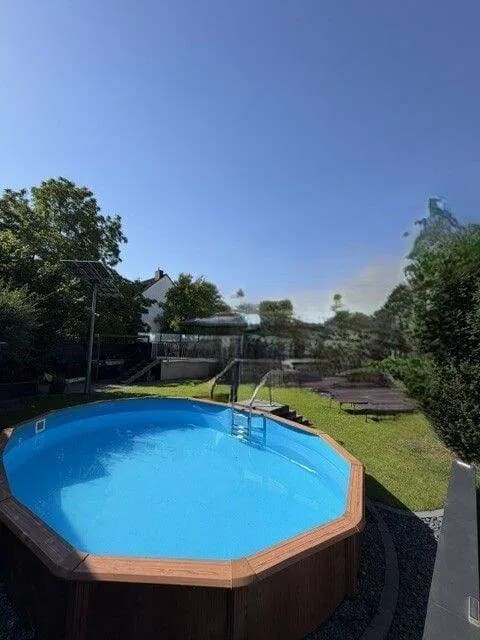 Immobilie in Leutesdorf - Leutesdorf- Einfamilienhaus mit extra Wohn- oder Arbeitsteil in bester ruhiger Lage und Blick zum Weinberg - Bild 1