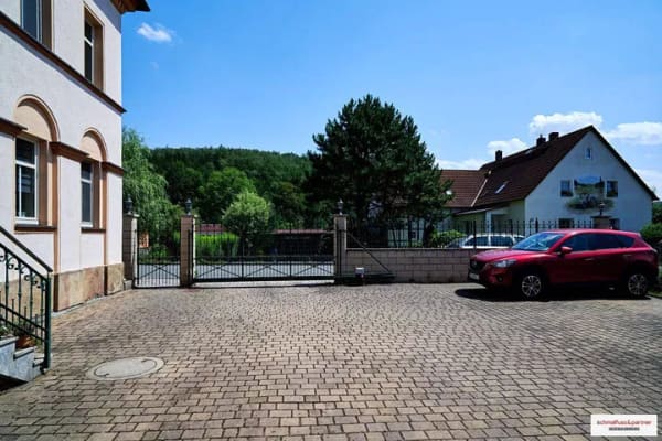 Immobilie in Berga/Elster - Investment: Kernsaniertes Herrenhaus mit 6 vermieteten Wohneinheiten in Berga-Wünschendorf in Thüringen - Bild 3