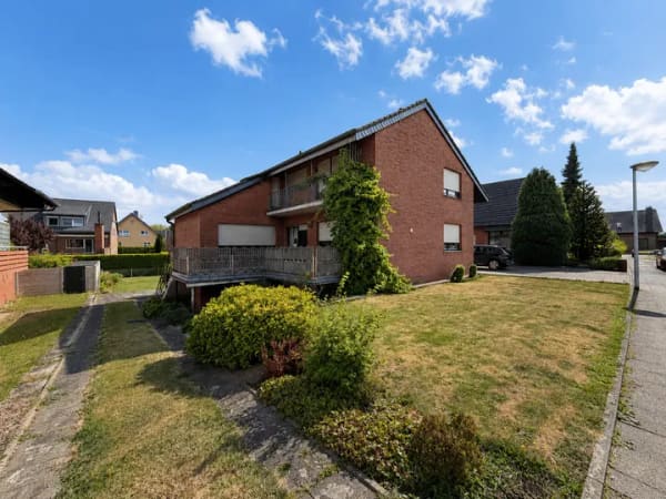 Immobilie in Rheinberg - Mehr Platz. Mehr Möglichkeiten. Mehr Zuhause. Großzügiges Zweifamilienhaus in Rheinberg-Millingen - Bild 1
