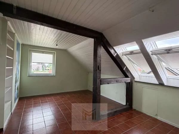 Immobilie in Meerbeck - Melanie Kreimeyer präsentiert: Ledig, gemütlich, mittleres Alter sucht neuen Eigentümer - DG Wohnung - Bild 1