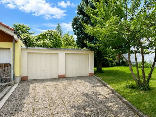 Immobilie in Freinsheim - Ein Investment in die Zukunft... attraktives 4-Familienhaus in bevorzugter Wohnlage von Freinsheim - Bild 4