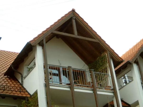 Immobilie in Berglen - Gepflegte 2,5-Zimmer-Maisonette-Wohnung mit Balkon und fantastischer Aussicht in Berglen (inkl. TG!) - Bild 1