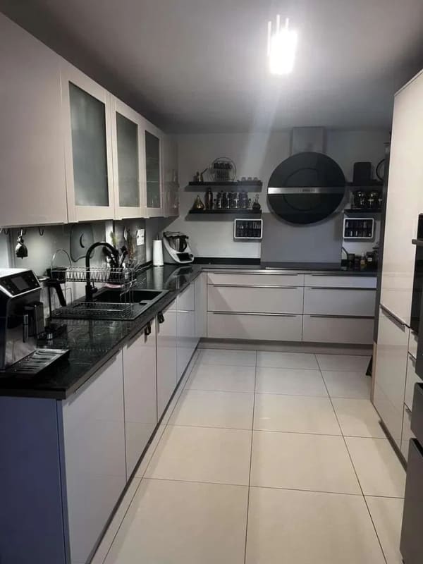 Immobilie in Tangstedt - Modernisiertes Ein- bis Zweifamilienhaus - hochwertig saniert, familienfreundlich - Bild 0