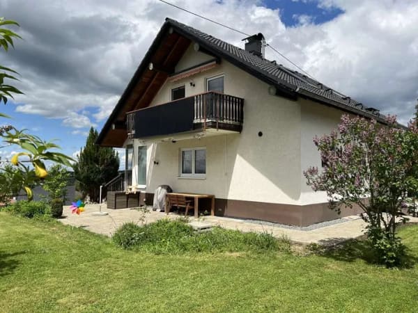 Immobilie in Denkingen - Wohnen mit Charakter: Freistehendes Einfamilienhaus in Denkingen - Bild 3