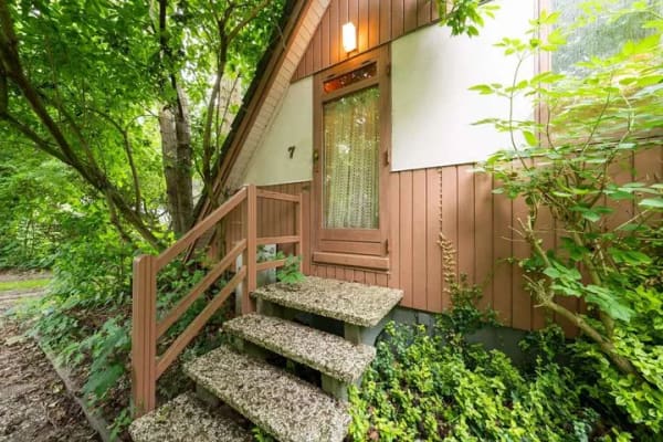 Immobilie in Wurster Nordseeküste - Ferienhaus in Deichnähe mit Sanierungspotenzial – ruhige Lage, Platz für sechs - Bild 2