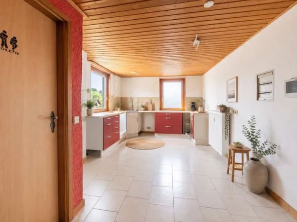 Immobilie in Neidenstein - Vielseitiges Mehrfamilienhaus mit Top Rendite im Herzen von Neidenstein - Bild 3