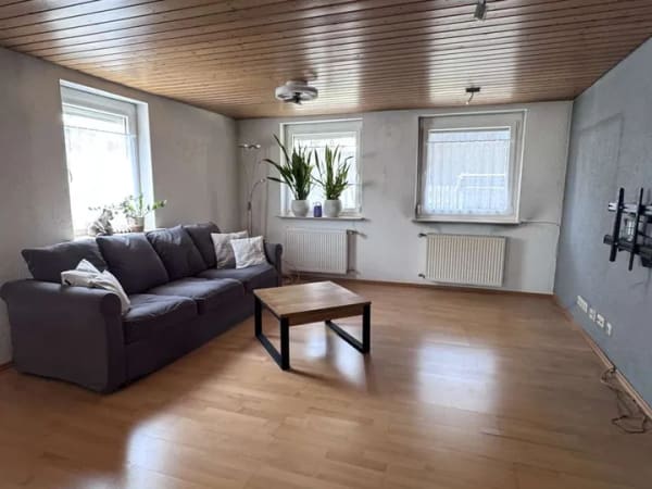 Immobilie in Eriskirch - Freistehendes 1-Familien-Haus mit Garage - Bild 1