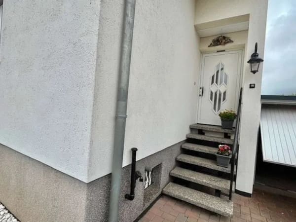 Immobilie in Tessin - Beliebt und Atrraktiv, Einfamilienhaus mit zwei Wohneinheiten - Bild 1