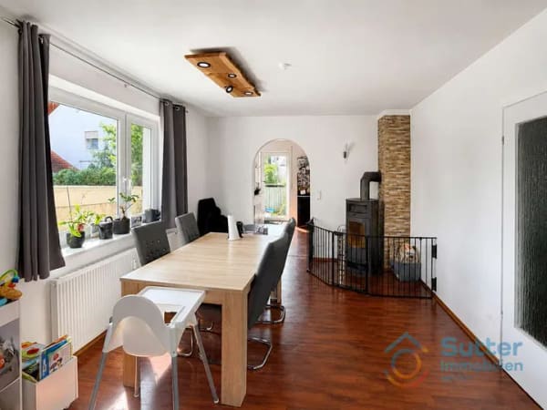 Immobilie in Pforzen - Mehrfamilienhaus mit 3 Wohnungen und Nebenräumen - Bild 2