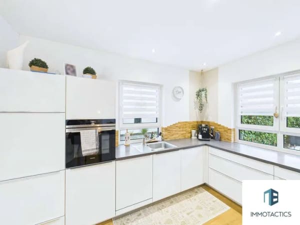 Immobilie in Roxheim - Modernes Einfamilienhaus mit Pool, Smart Home, PV- & Solaranlage – hochwertiges Wohnen in Roxheim - Bild 2