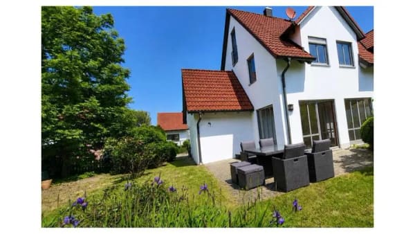 Immobilie in Eurasburg - Familien-DHH mit Traumgarten - Kita bis Grundschule fußläufig, 5 Min. zur A8, 40 Min. nach München - Bild 4