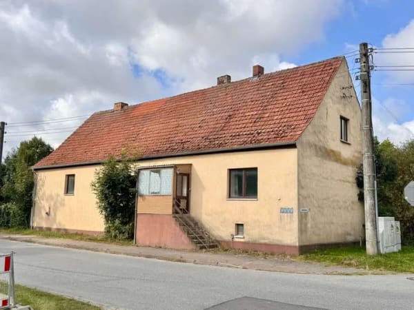Immobilie in Knorrendorf - HORN IMMOBILIEN ++ großes Haus mit 11 Zimmern und zwei Bädern in Knorrendorf/Kastorf - Bild 1