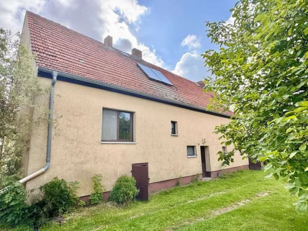 Immobilie in Knorrendorf - HORN IMMOBILIEN ++ großes Haus mit 11 Zimmern und zwei Bädern in Knorrendorf/Kastorf - Bild 2