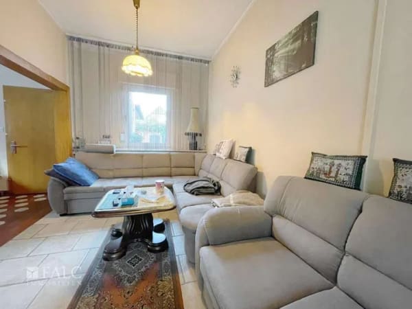 Immobilie in Coesfeld - Charmantes Reihenhaus mit Garten, Garage und gepflegter Ausstattung in zentraler Coesfelder-Lage. - Bild 4