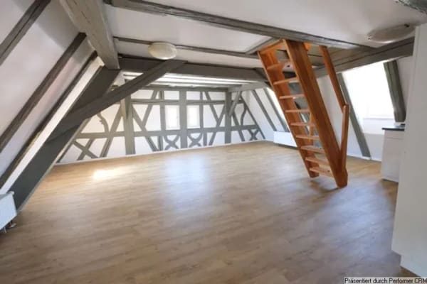Immobilie in Remseck am Neckar - Fachwerk-Flair und Altbau-Charme in naturnaher Lage mit Balkon - Bild 2
