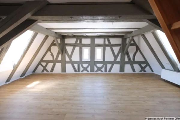 Immobilie in Remseck am Neckar - Fachwerk-Flair und Altbau-Charme in naturnaher Lage mit Balkon - Bild 3