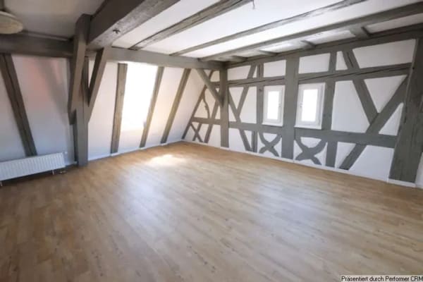 Immobilie in Remseck am Neckar - Fachwerk-Flair und Altbau-Charme in naturnaher Lage mit Balkon - Bild 4