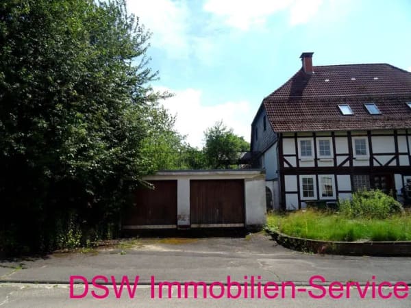 Immobilie in Hofgeismar - Viel Platz im Haus und auf dem Grundstück! - Bild 0