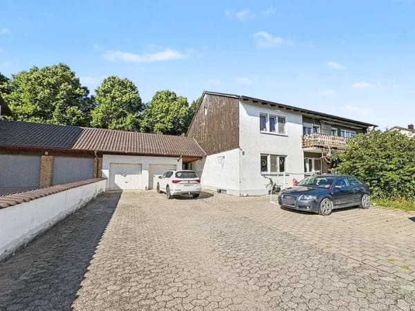 Immobilie in Großmehring - Attraktives Zweifamilienhaus mit zwei Wohneinheiten in Großmehring - auch als Kapitalanlage! - Bild 0