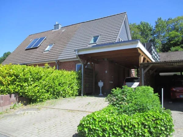 Immobilie in Osterrönfeld - Zweifamilienhaus mit 1.000 m² Grundstück in ruhiger Lage Osterrönfelds - Bild 3