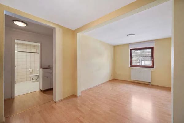 Immobilie in Straubenhardt - Attraktive Kapitalanlage mit zwei vermieteten Wohnungen und ca. 184 m² Wohnfläche in Pfinzweiler - Bild 4